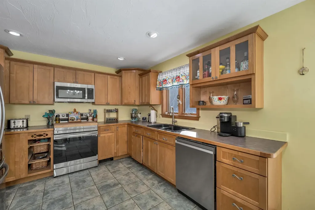 56 North Road Gilmanton NH 03837