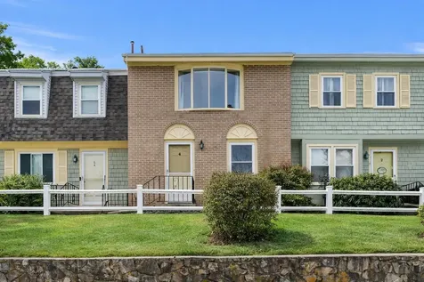 4 Gunstock Ridge Merrimack NH 03054