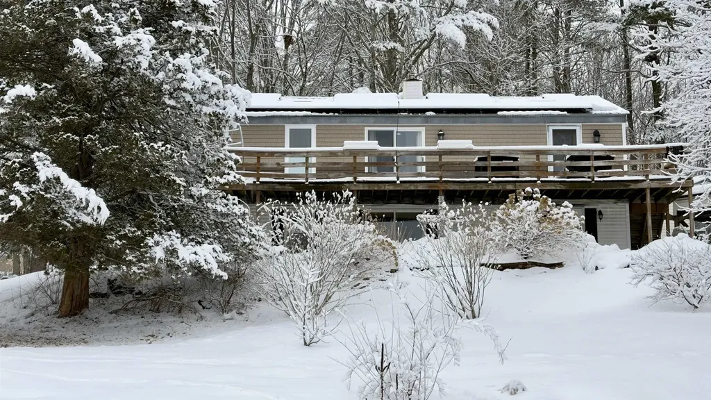 5 Old Turnpike Road Epsom NH 03234