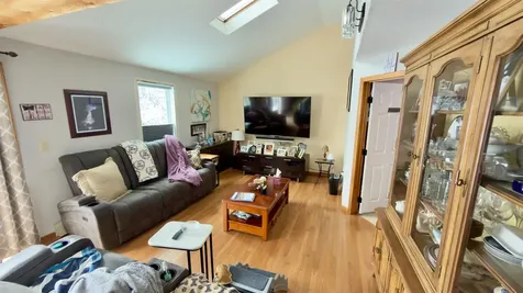 5 Old Turnpike Road Epsom NH 03234