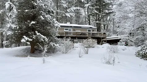 5 Old Turnpike Road Epsom NH 03234