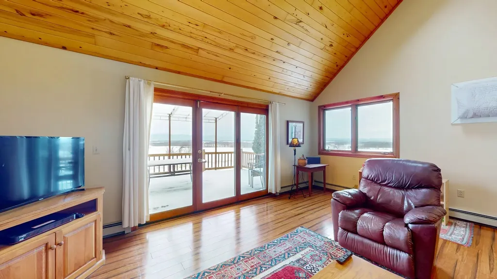 4708 Vt Route 22a Addison VT 05491