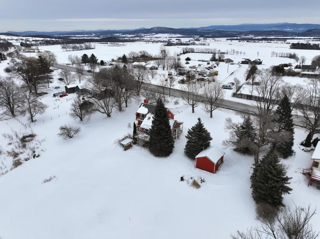 4708 Vt Route 22a Addison VT 05491