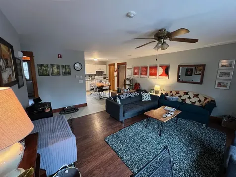 3 B Gordon Court York ME 03909