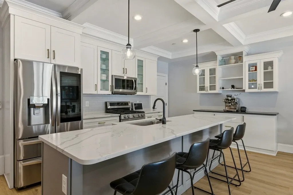 114 Saratoga Way Portsmouth NH 03801