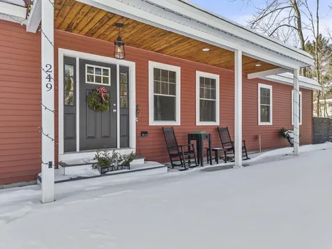 249 Clement Road Rollinsford NH 03869