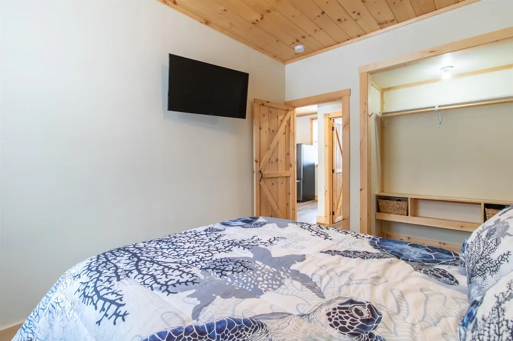 472 Wolcott Street Hardwick VT 05843