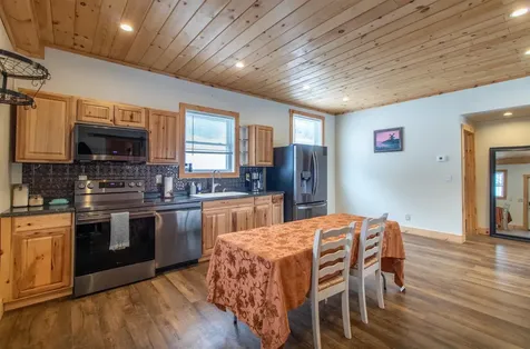 472 Wolcott Street Hardwick VT 05843