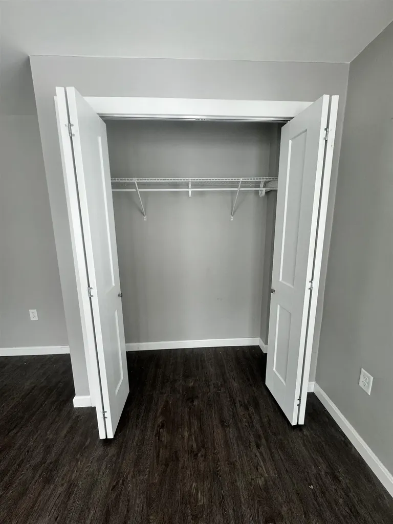 9 Monarch Way Portsmouth NH 03801