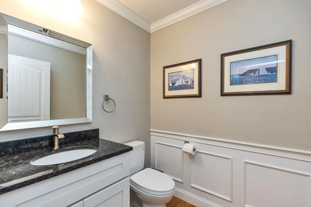 1C Pat's Way Hollis NH 03049