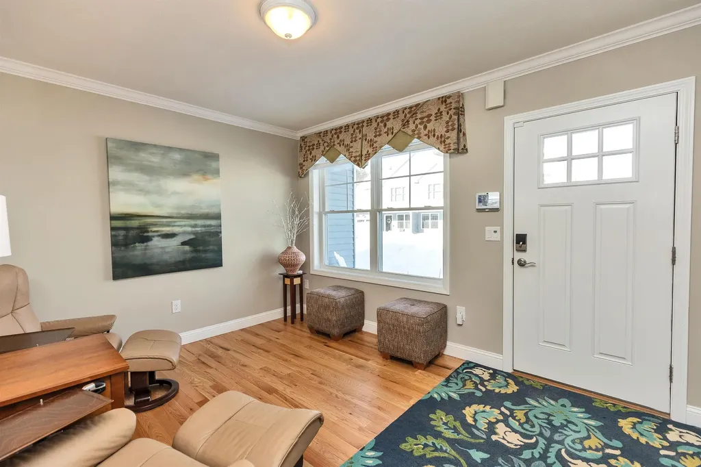 1C Pat's Way Hollis NH 03049