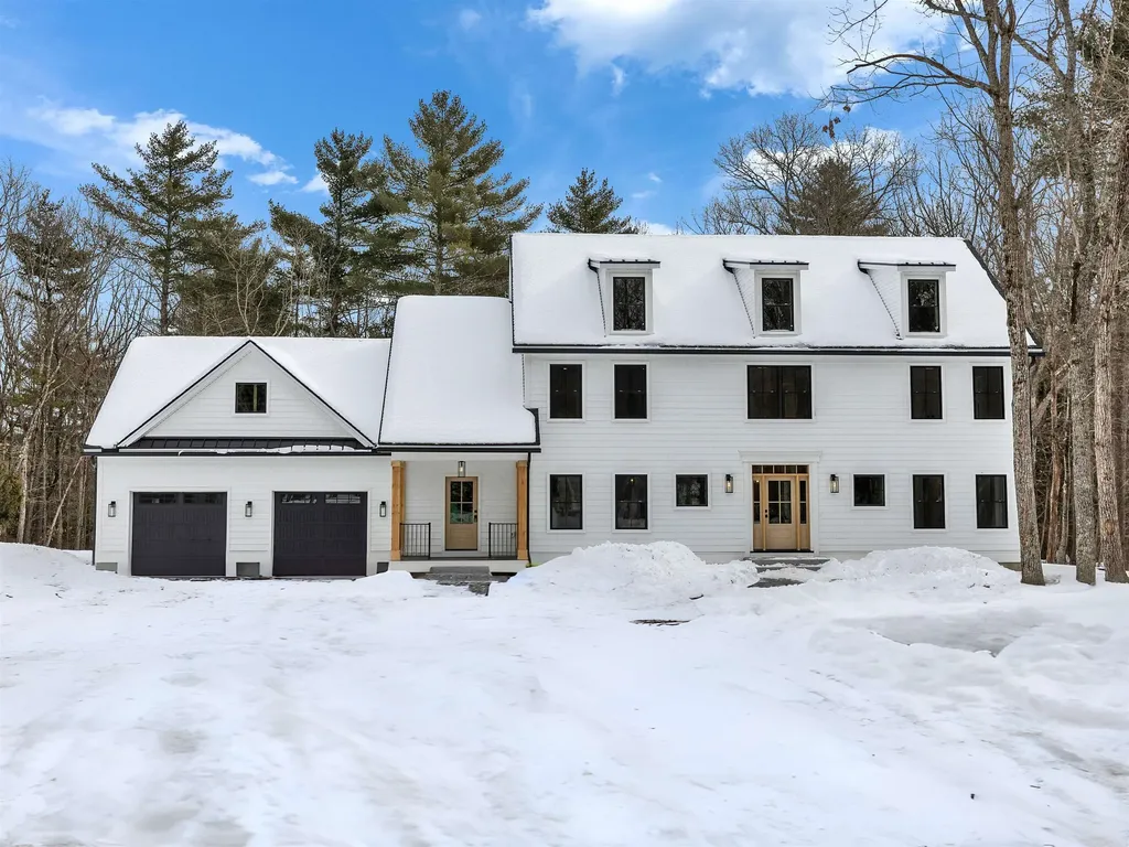 27 Beaver Lane Bedford NH 03110