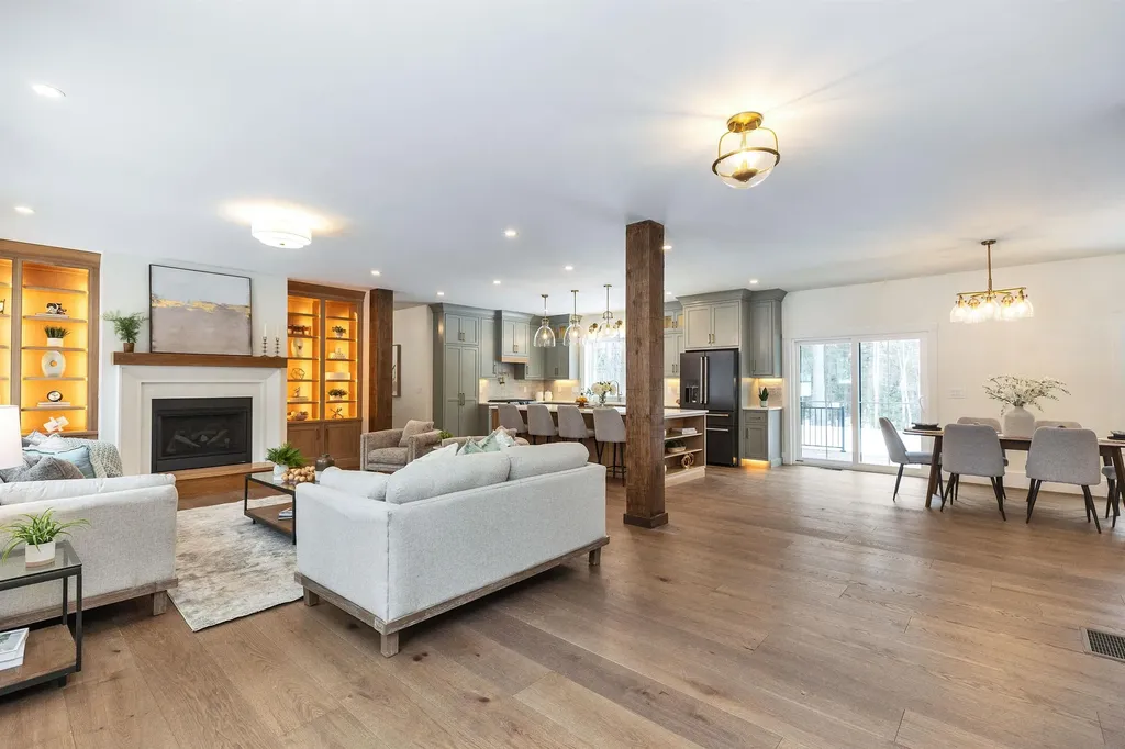 27 Beaver Lane Bedford NH 03110