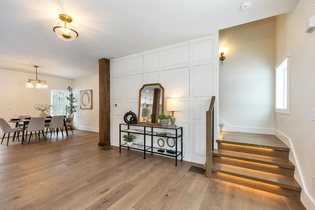 27 Beaver Lane Bedford NH 03110