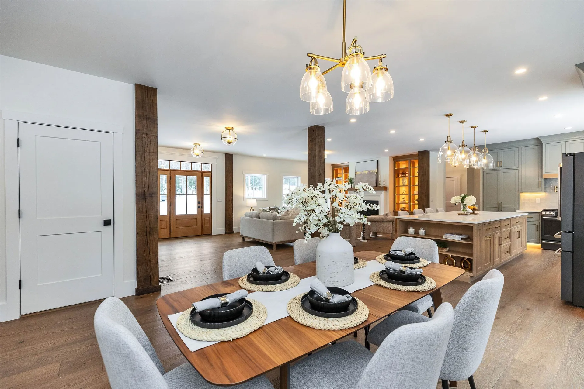 27 Beaver Lane Bedford NH 03110