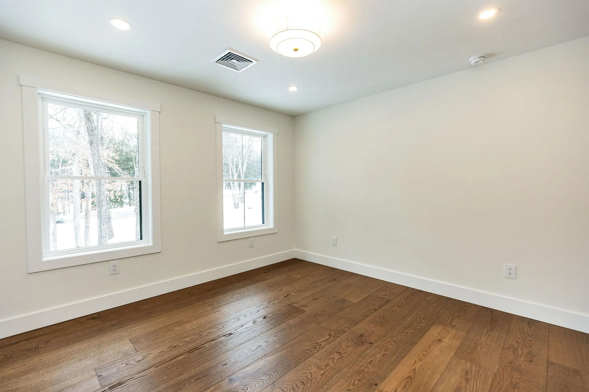 27 Beaver Lane Bedford NH 03110