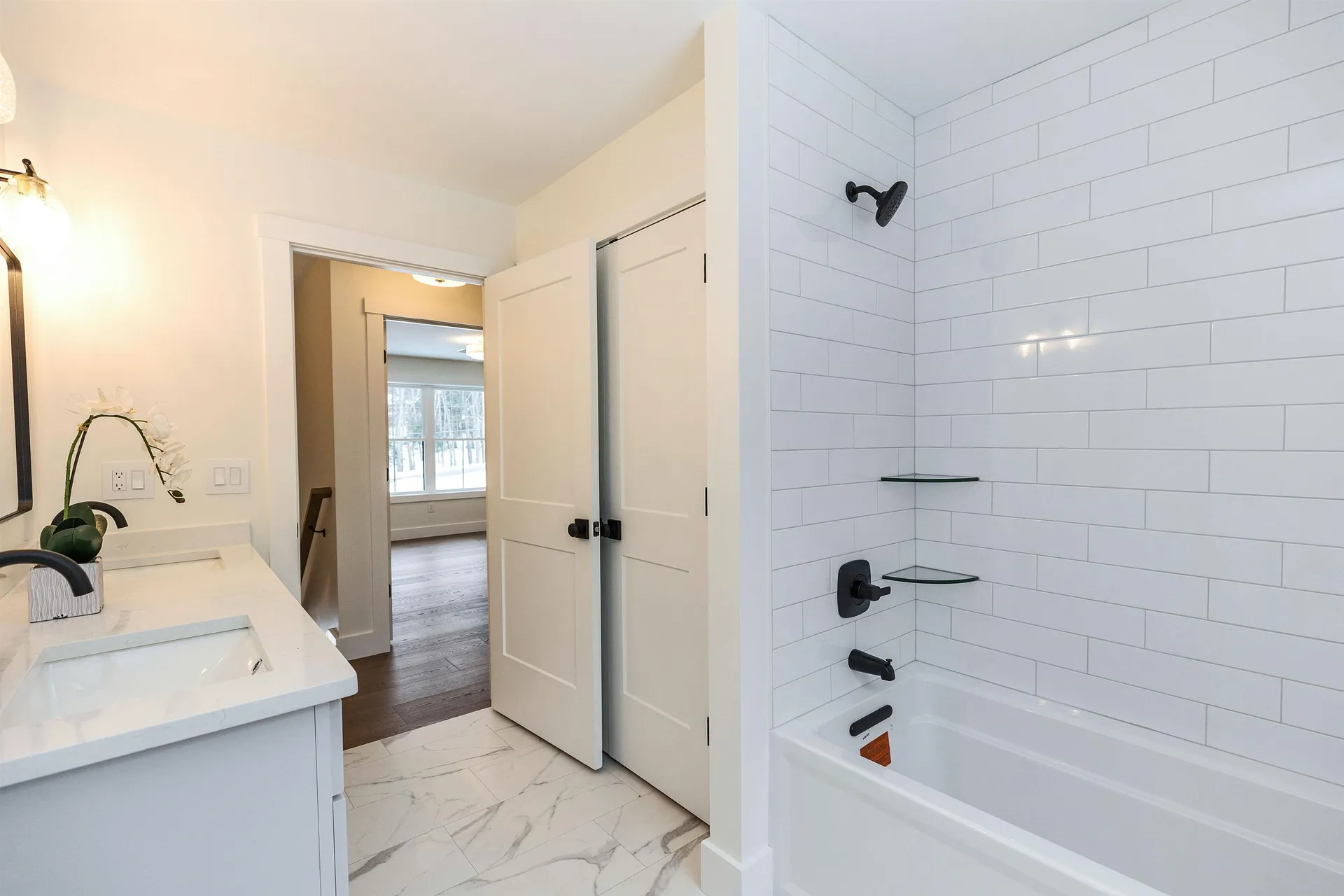 27 Beaver Lane Bedford NH 03110