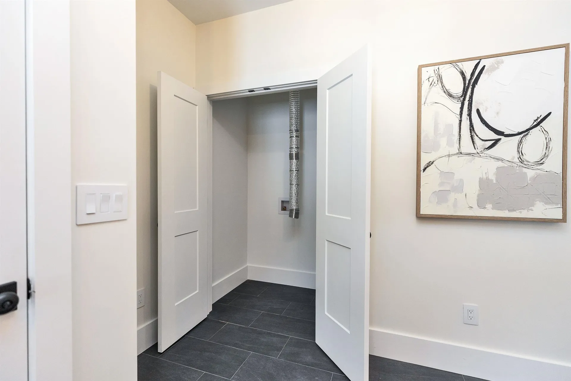 27 Beaver Lane Bedford NH 03110