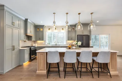 27 Beaver Lane Bedford NH 03110