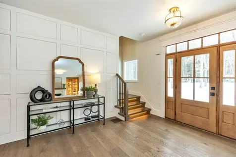 27 Beaver Lane Bedford NH 03110