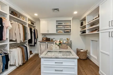 27 Beaver Lane Bedford NH 03110