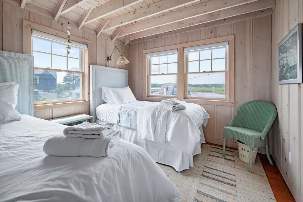 53 Great Hill Road Kennebunk ME 04043-7403