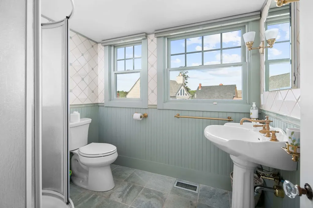 53 Great Hill Road Kennebunk ME 04043-7403