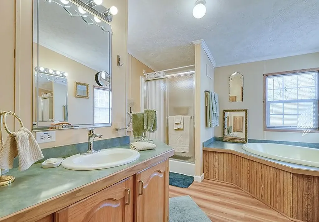 127 Morways Park Charlestown NH 03603