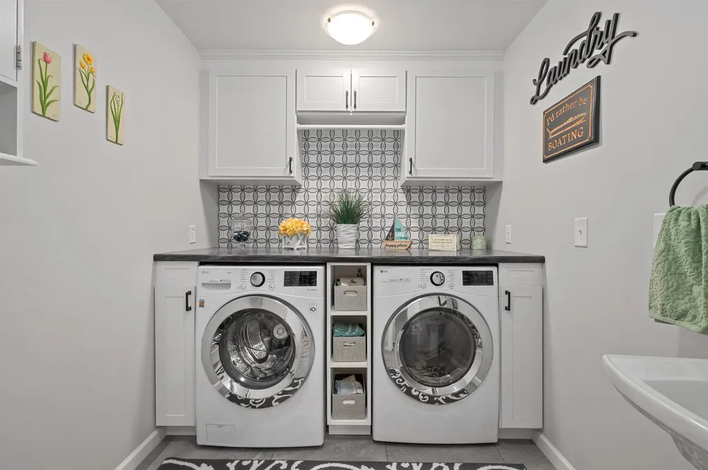 53 Drummer Trail Laconia NH 03246