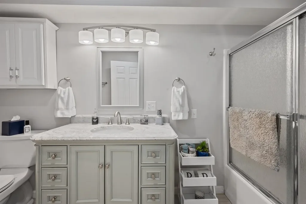 53 Drummer Trail Laconia NH 03246