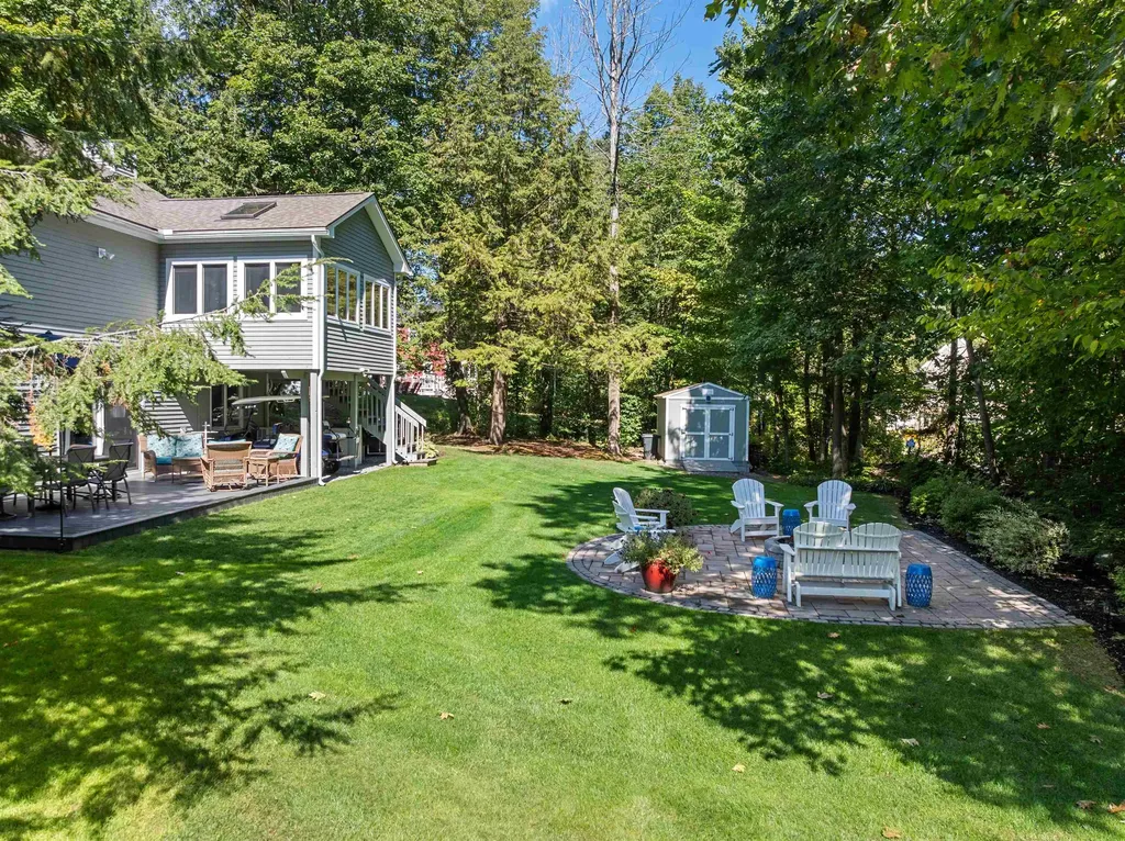 53 Drummer Trail Laconia NH 03246