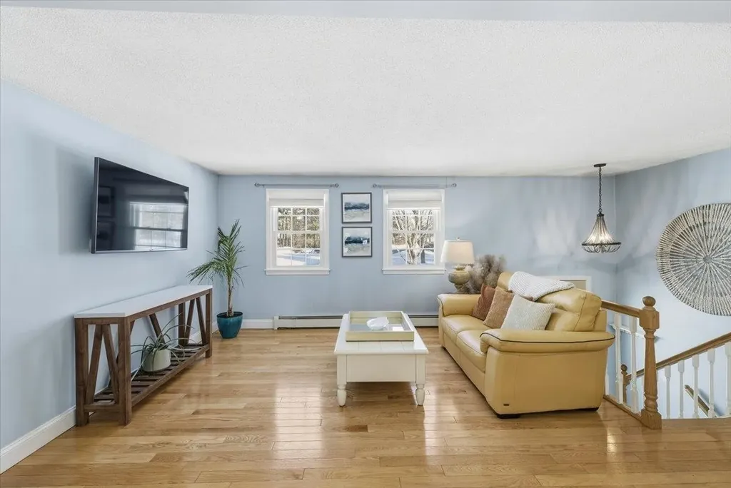 29 Marion Street Goffstown NH 03045