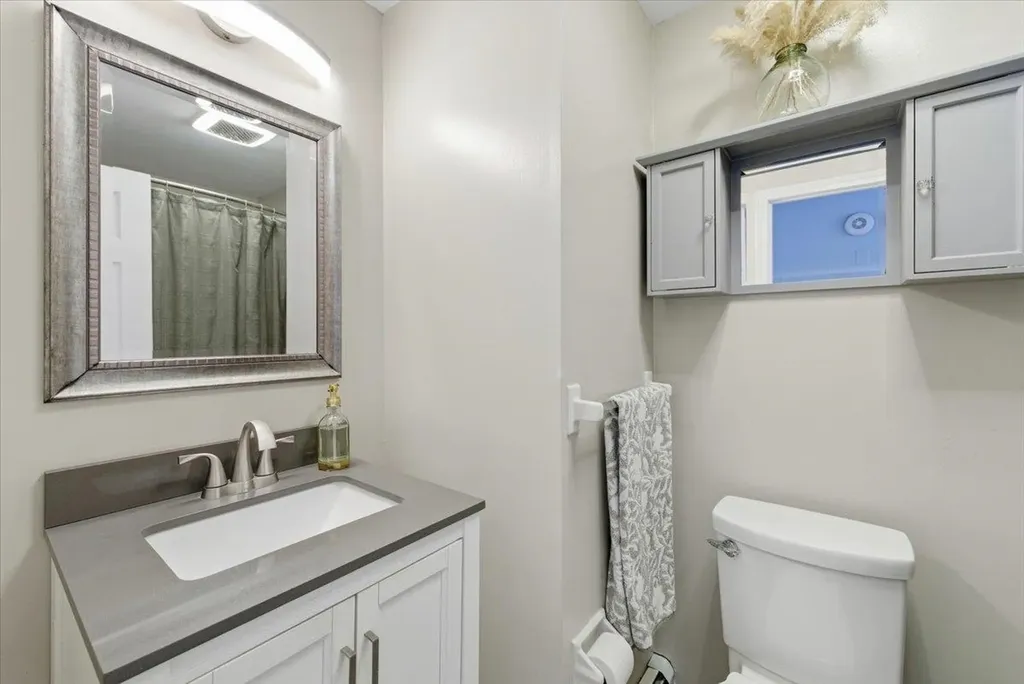 29 Marion Street Goffstown NH 03045