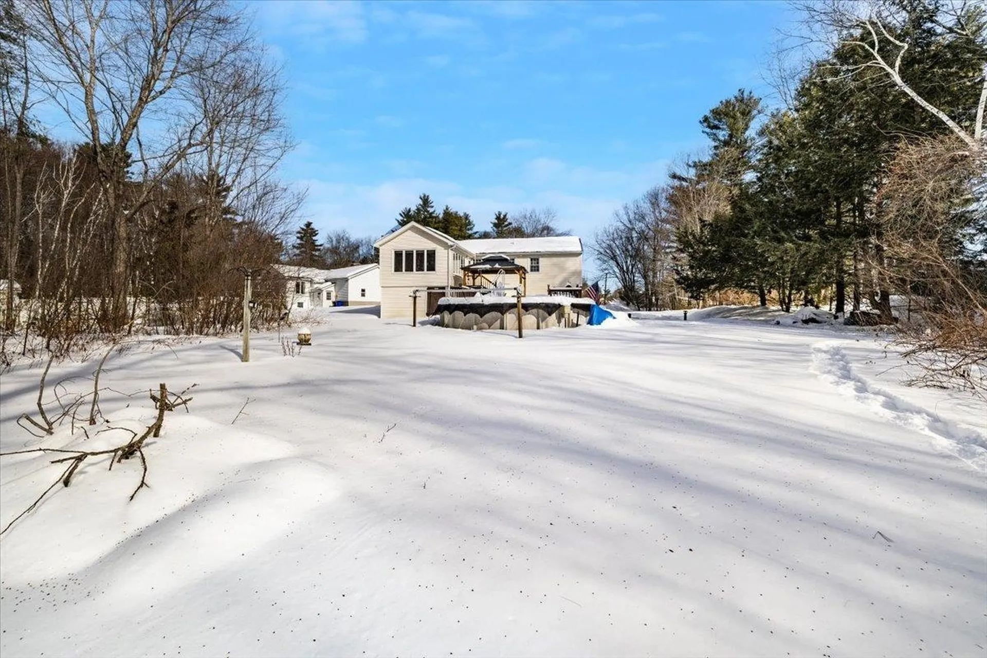 29 Marion Street Goffstown NH 03045