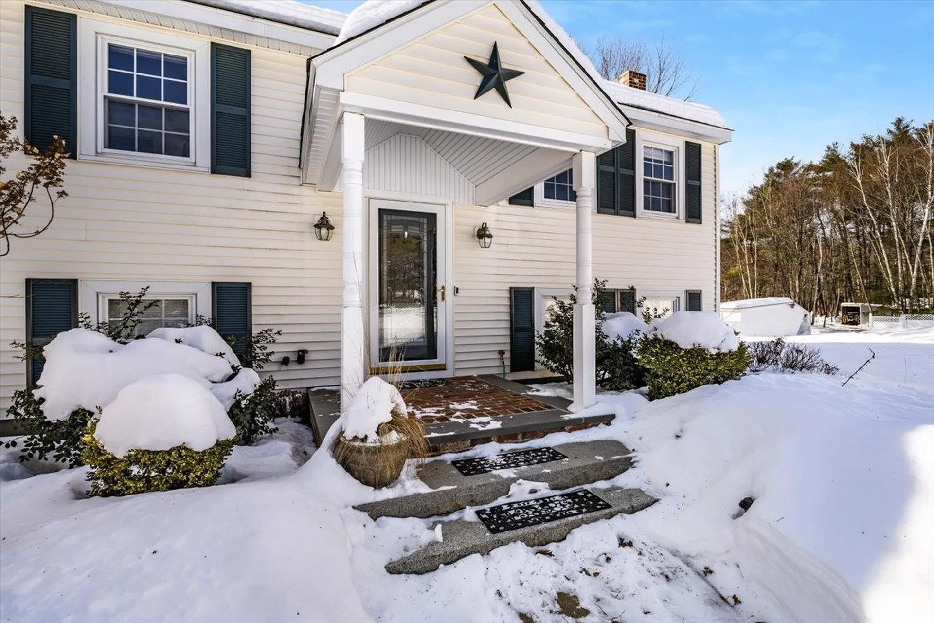 29 Marion Street Goffstown NH 03045