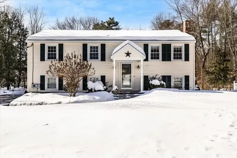29 Marion Street Goffstown NH 03045
