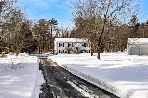 29 Marion Street Goffstown NH 03045
