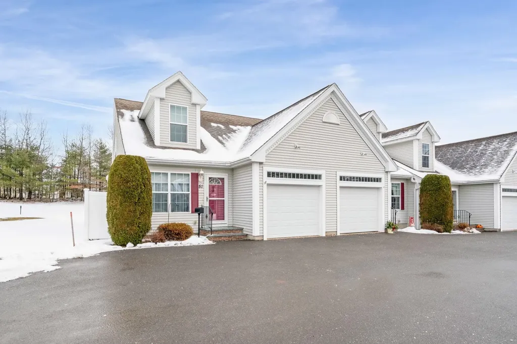 51 Brookview Road Windham NH 03087