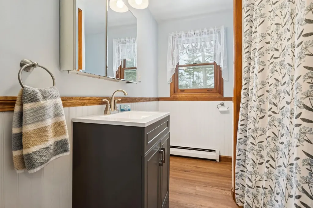 115 Lakeshore Drive Middleton NH 03887