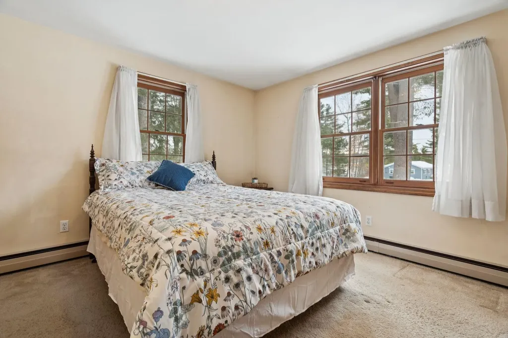 115 Lakeshore Drive Middleton NH 03887