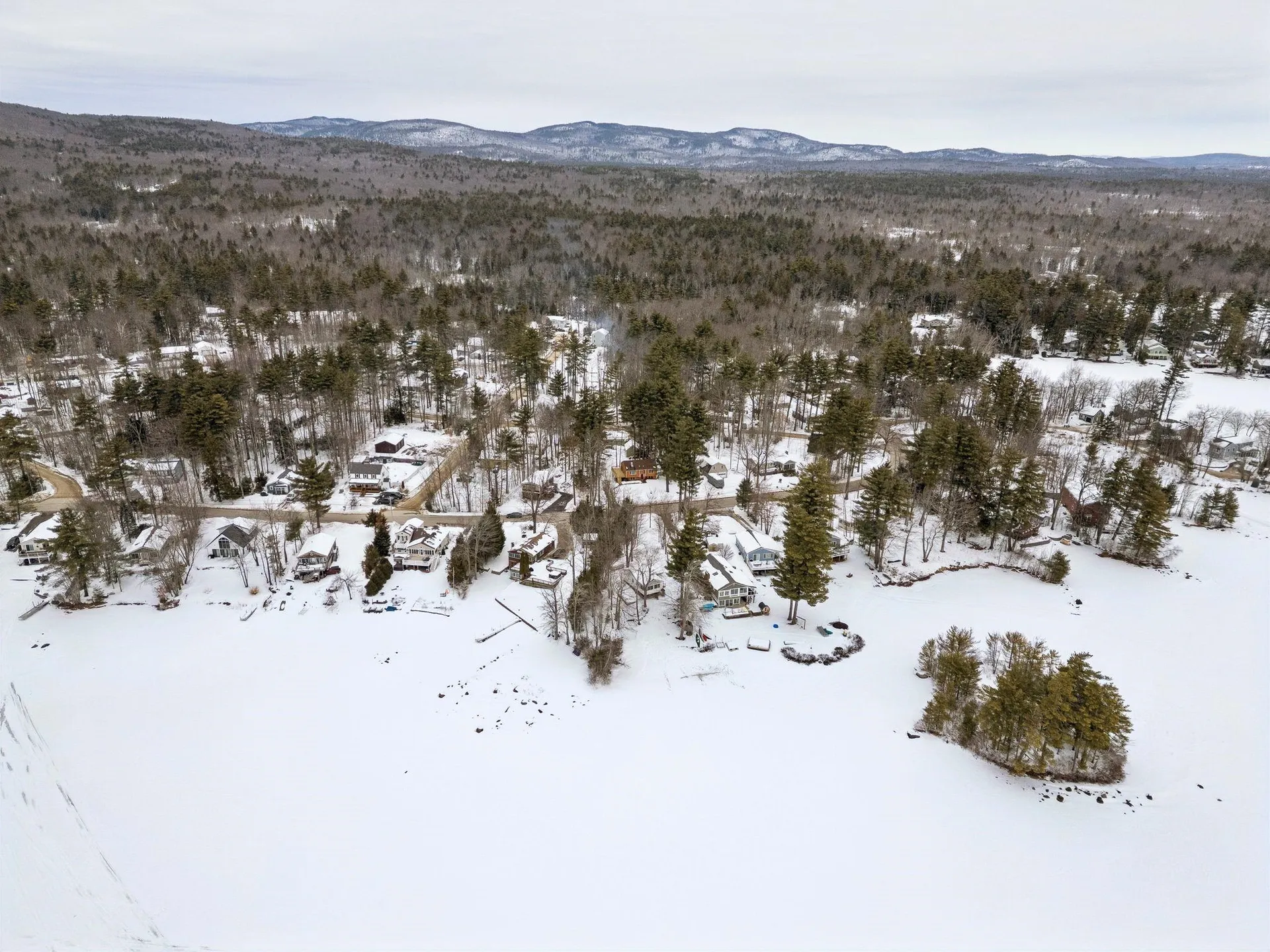 115 Lakeshore Drive Middleton NH 03887