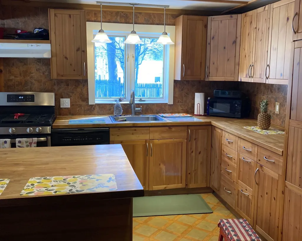 1681 Nh Route 16 Madison NH 03818