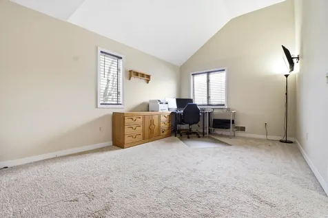 47 Drew Woods Drive Derry NH 03038