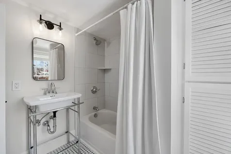 139 Robinson Parkway Burlington VT 05401