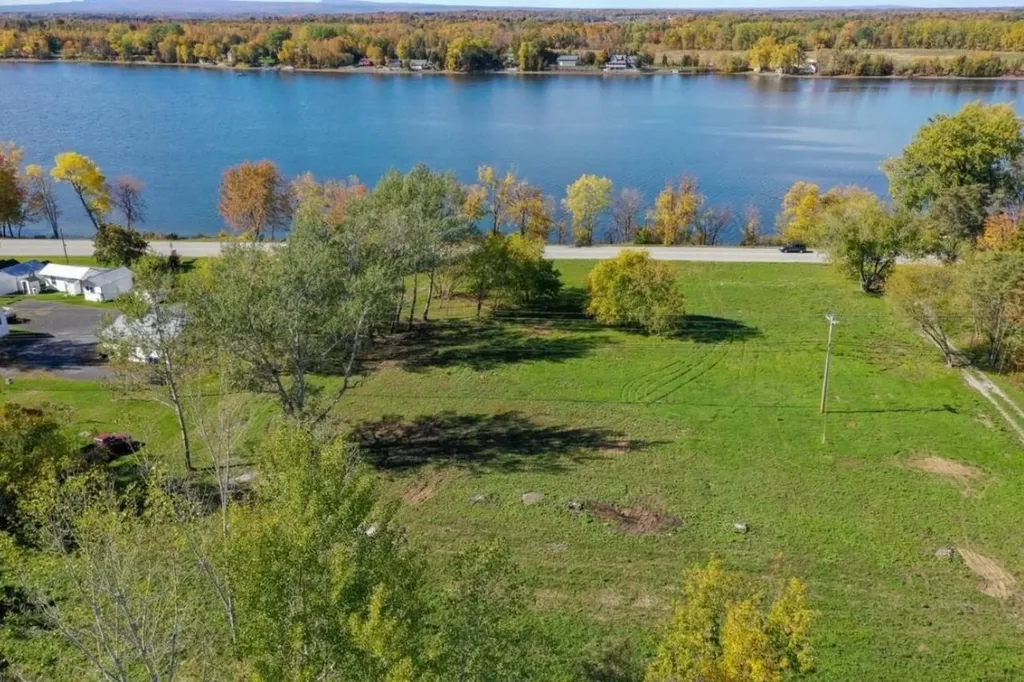 8930 Us Route 2 North Hero VT 05474