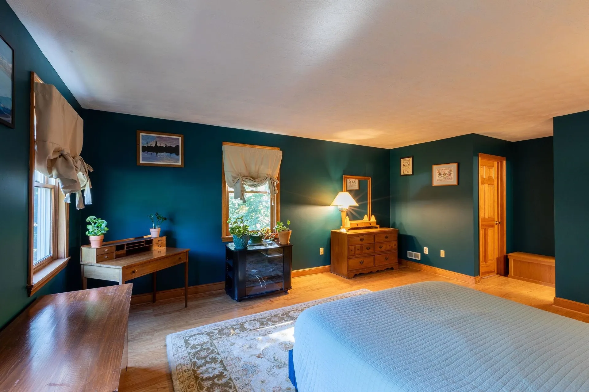 10 Lund Drive Hudson NH 03051