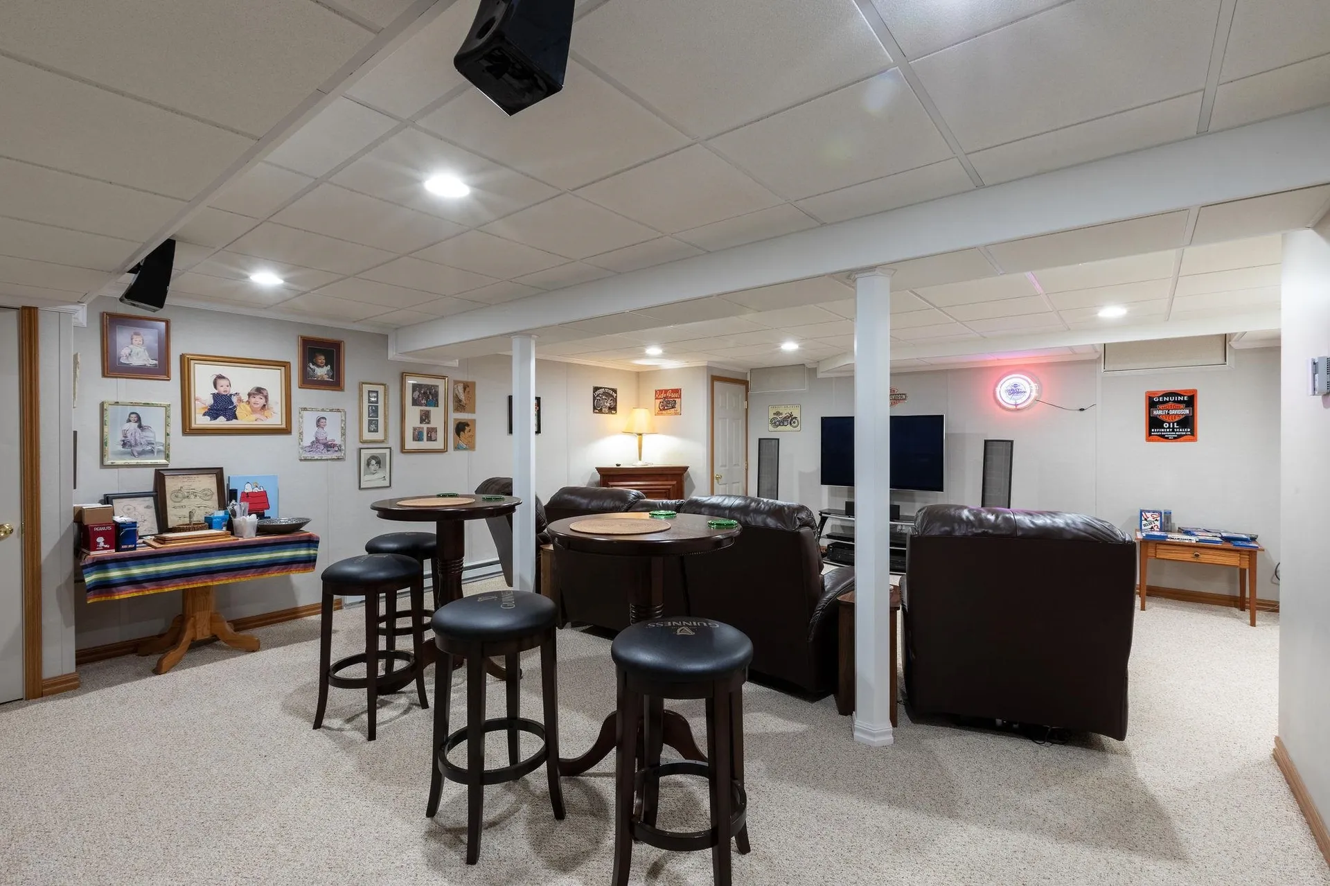 10 Lund Drive Hudson NH 03051