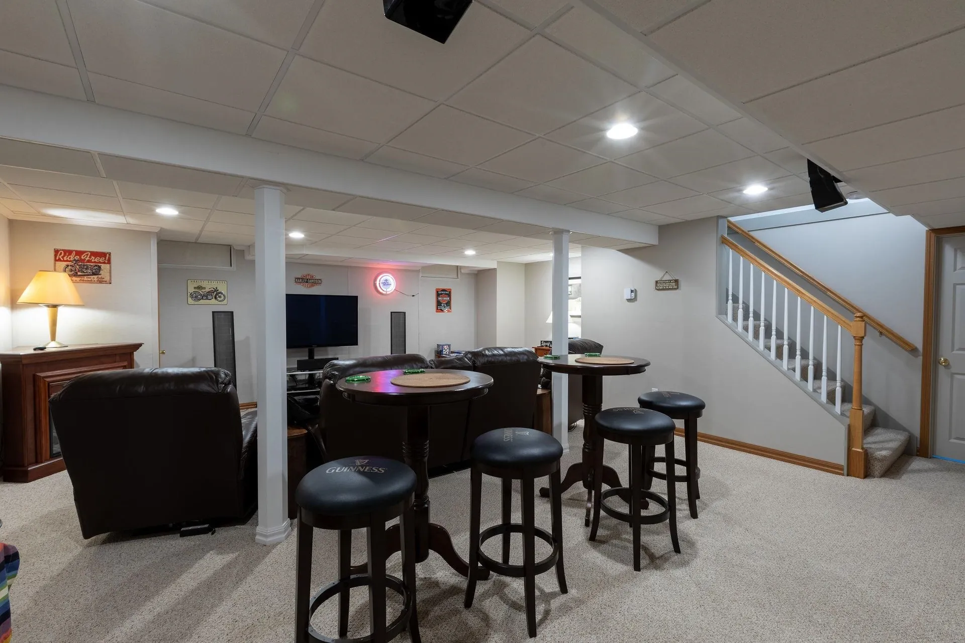 10 Lund Drive Hudson NH 03051