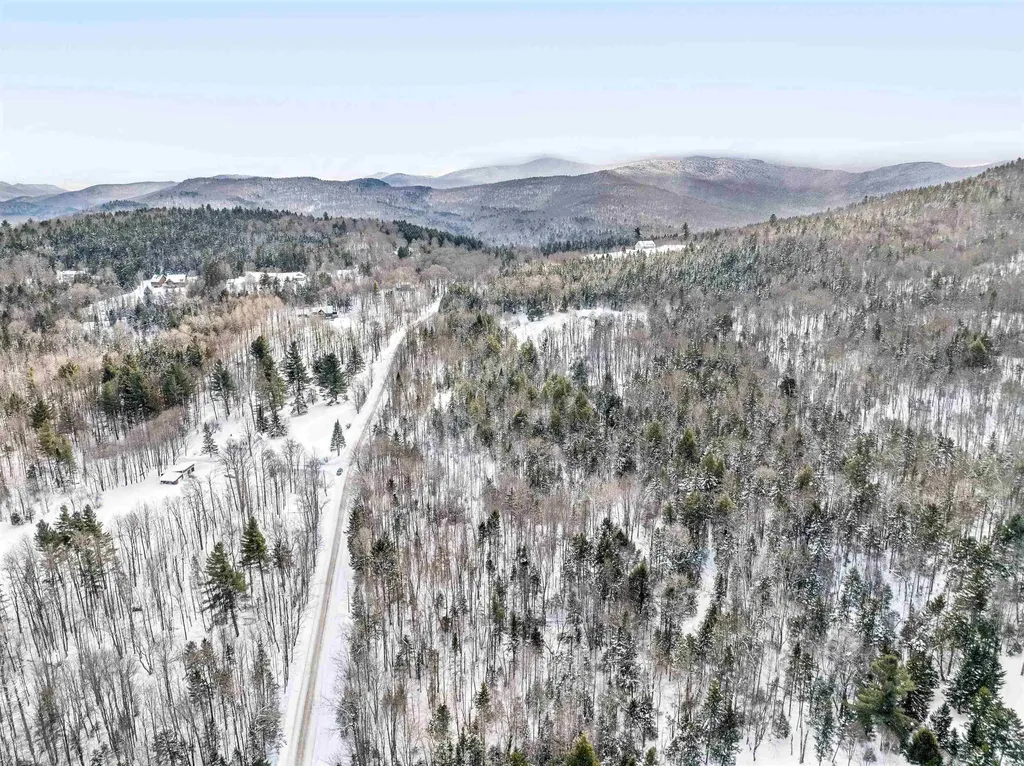 1984 West Hill Road Warren VT 05674