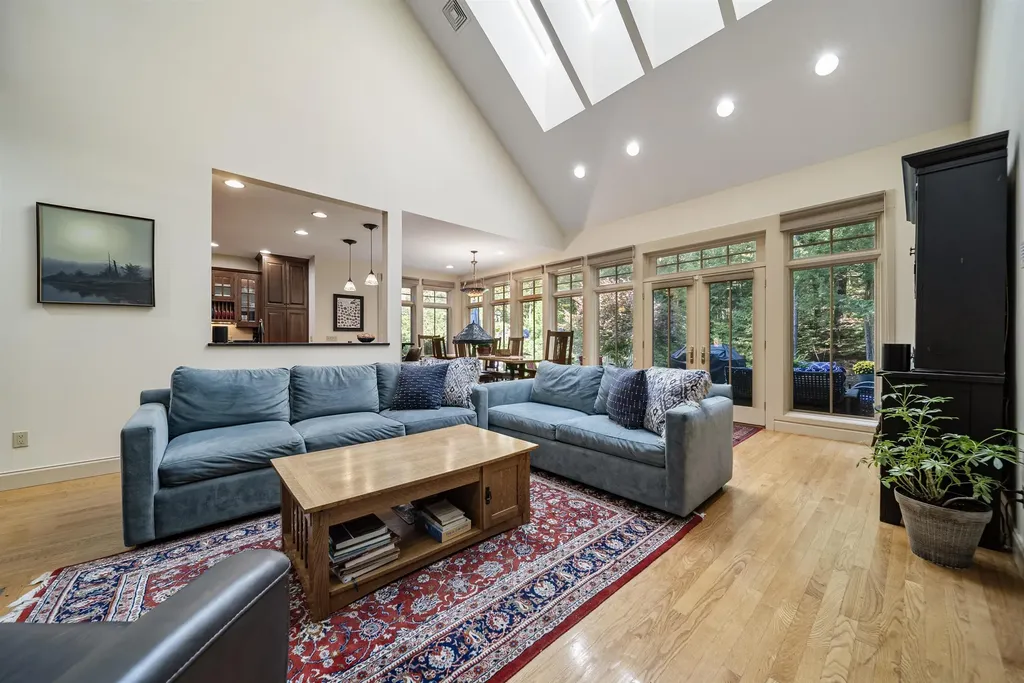 6 Reserve Place Concord NH 03301